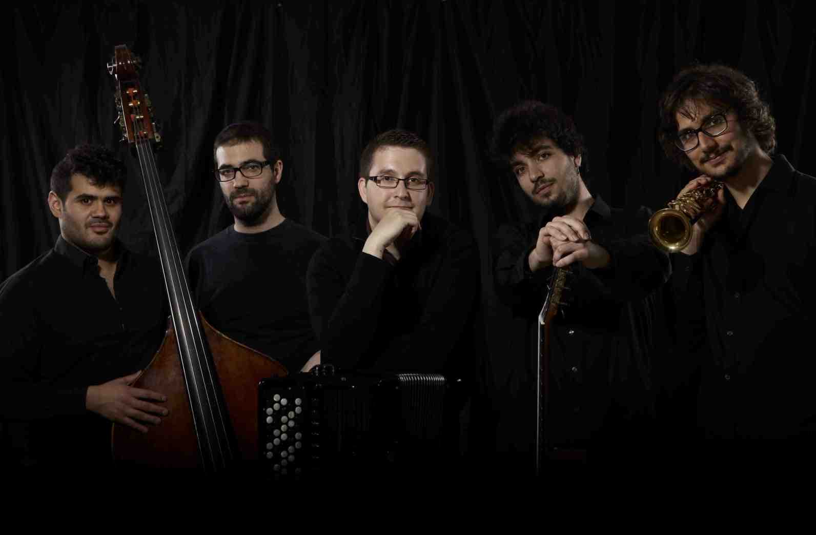 Quinteto Dequera! interpreta a Piazzolla